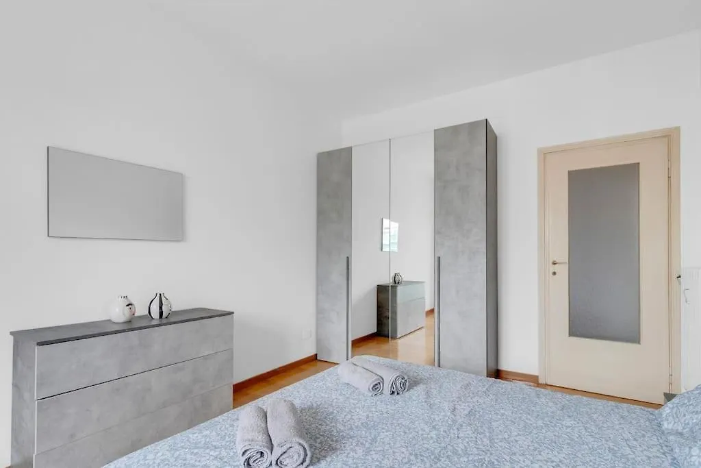 Ca17 -Centrale-Duomo -Central Maxi Apartment - Milano