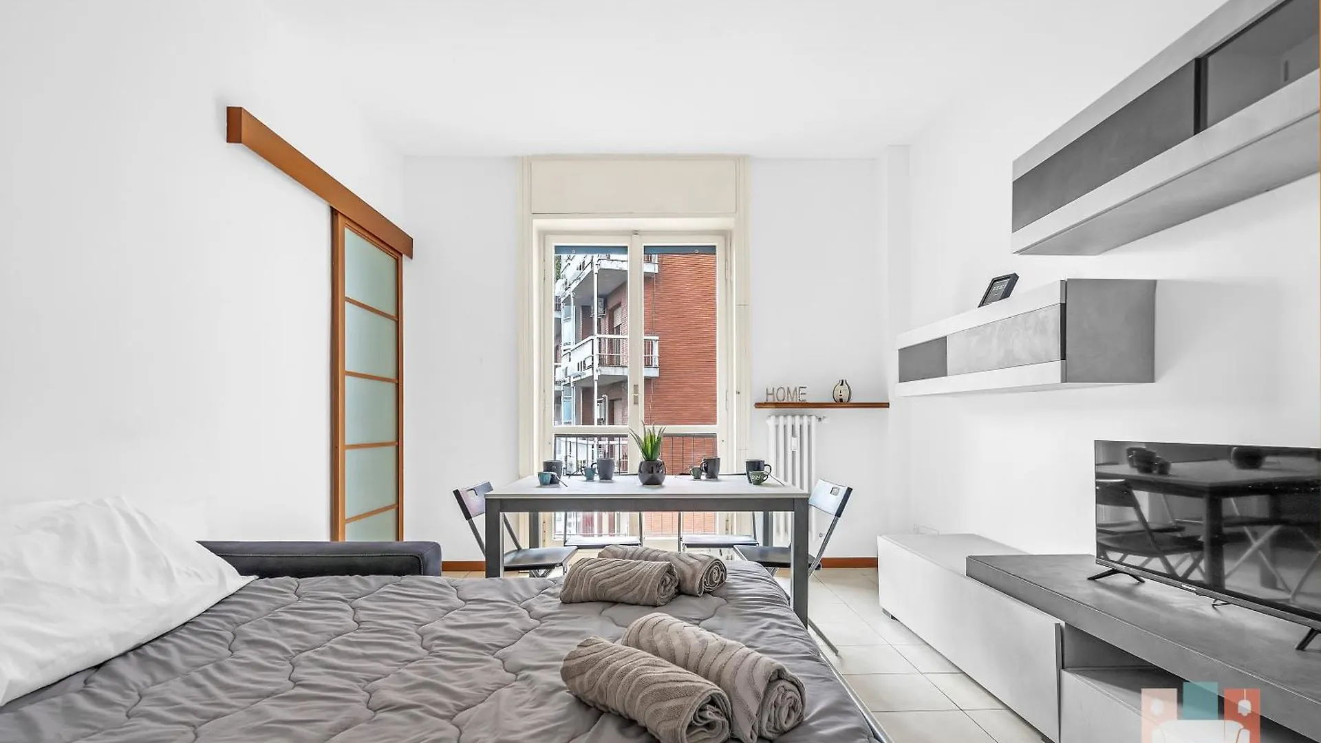 Ca17 -Centrale-Duomo -Central Maxi Apartment - Milano 0*,  İtalya