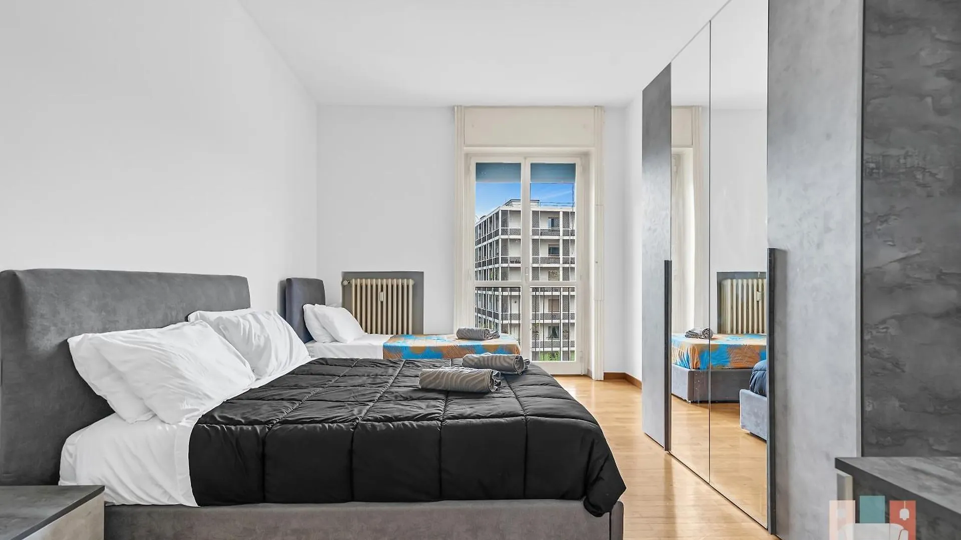 Ca17 -Centrale-Duomo -Central Maxi Apartment - Milan