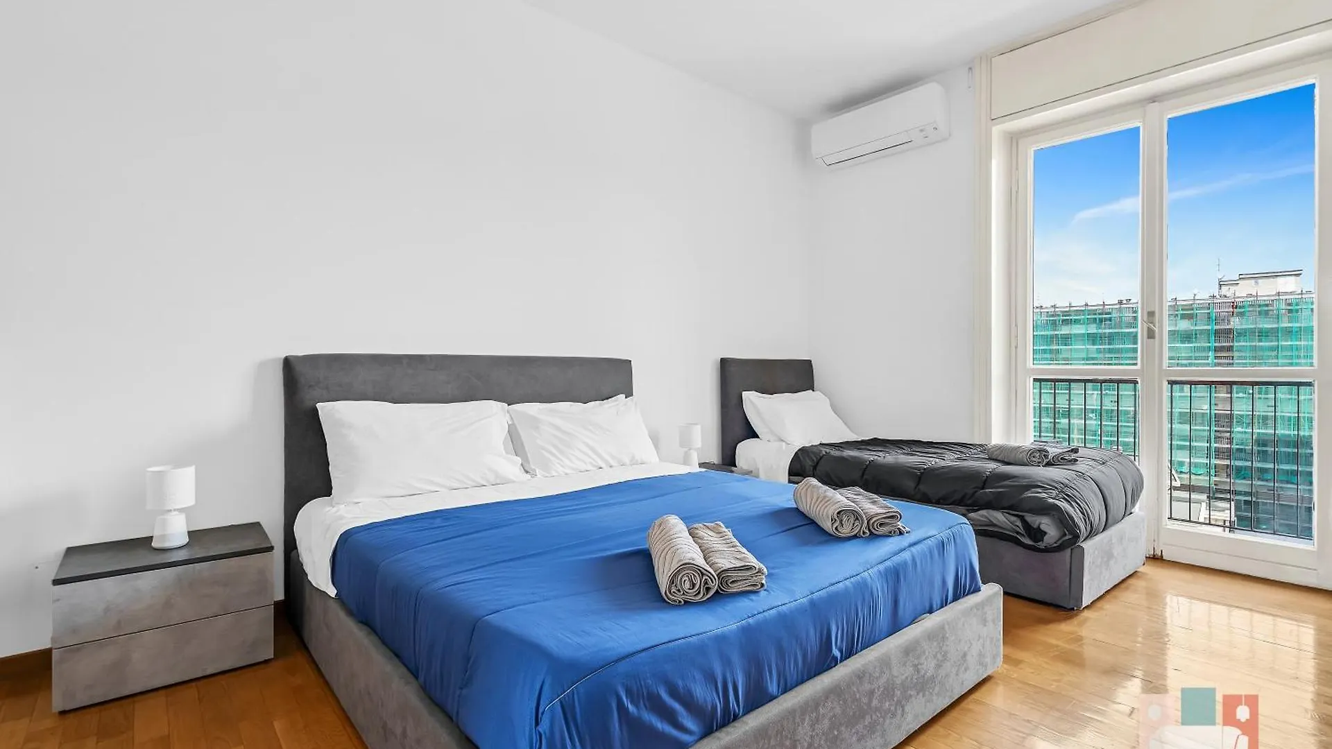 Ca17 -Centrale-Duomo -Central Maxi Apartment - Milan